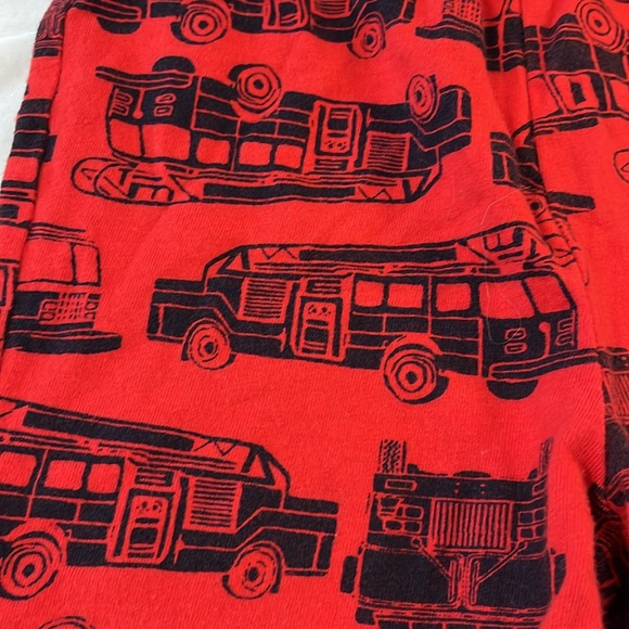 3T GAP Firetruck light weight pants - Picture 2 of 3